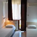 Family Daf 4* 奥布佐尔