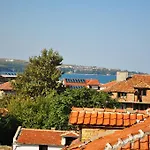 Family Daf 招待所 4*