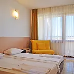 招待所 Family Daf 奥布佐尔