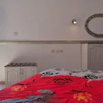 Family Daf 招待所 奥布佐尔