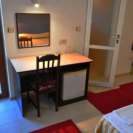 게스트하우스 Family Daf 4*