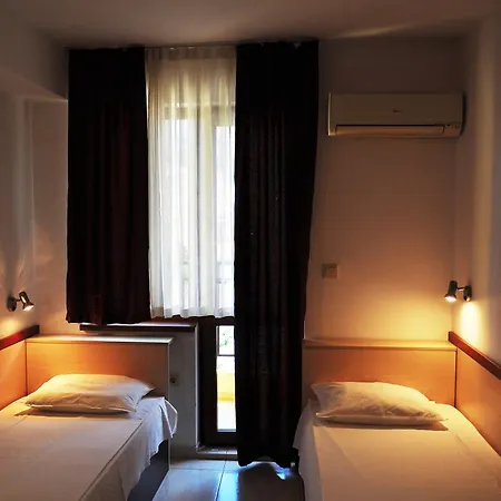 Family Daf בית הארחה אובזור