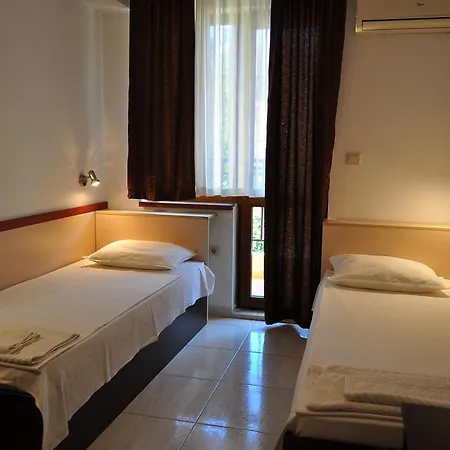 בית הארחה Family Daf אובזור