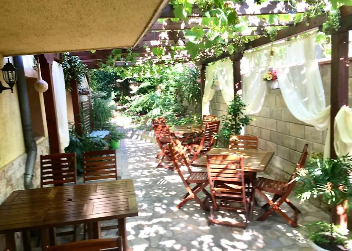 게스트하우스 Family Daf 4*